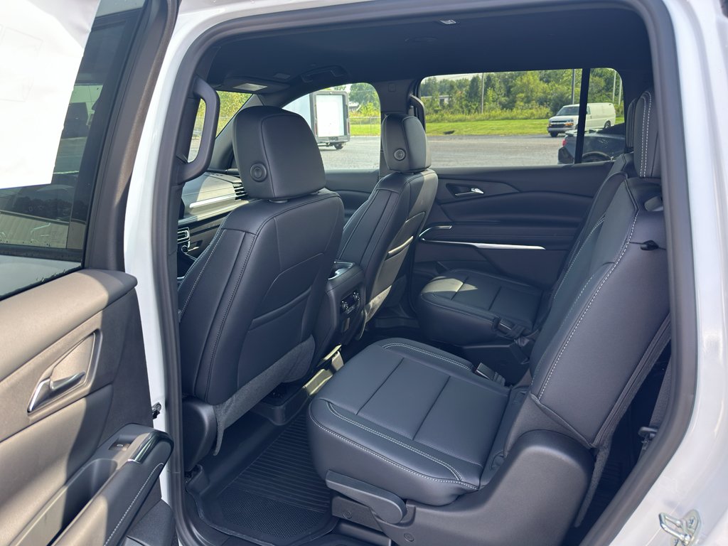 2027 Chevrolet Traverse LT - Photo 26