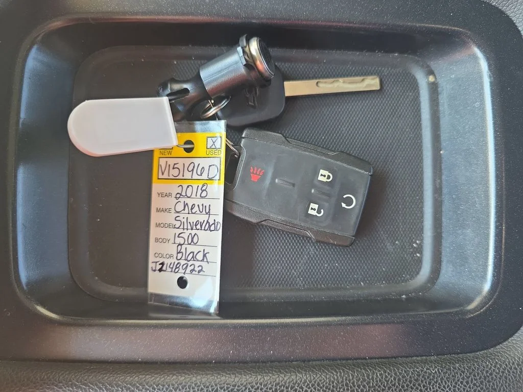 Used 2018 Black Chevrolet LT image 17