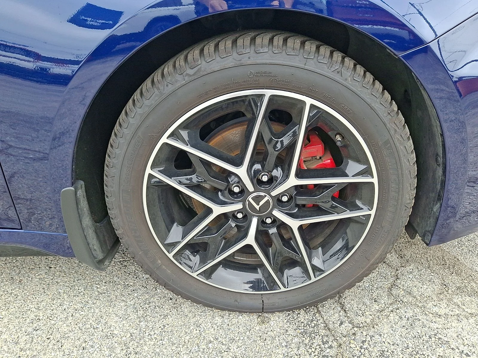 Used 2019 Blue Kia SX image 9