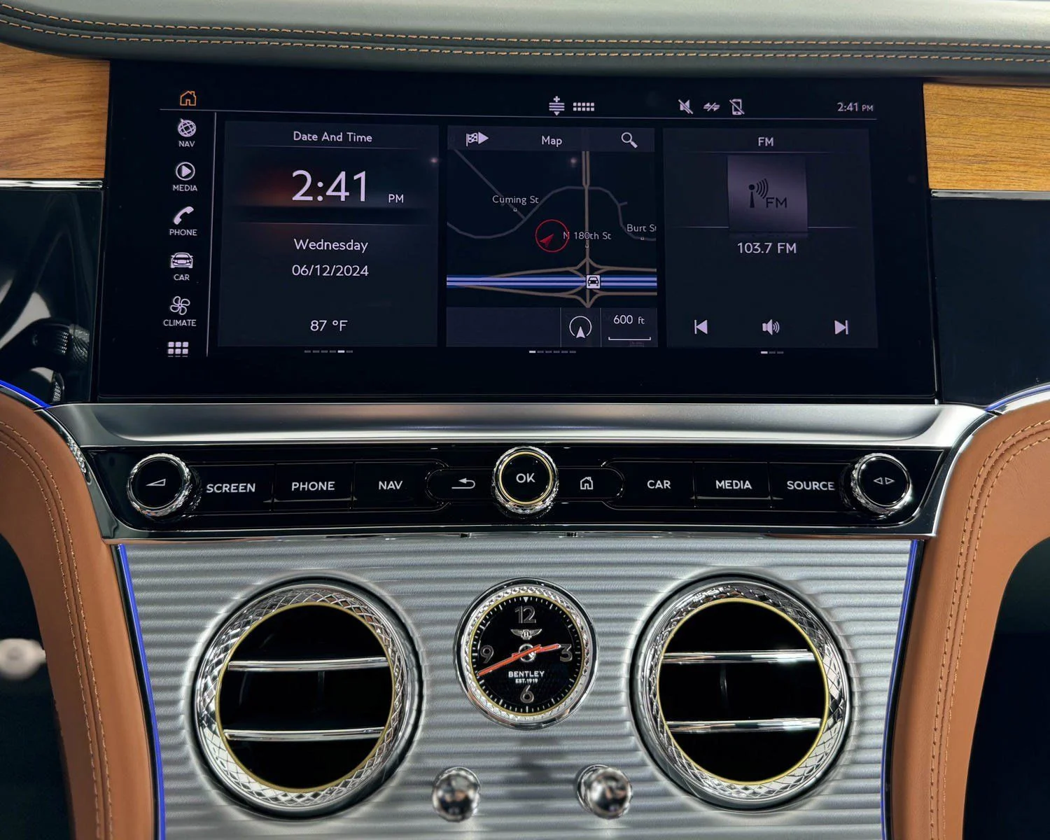 Used 2024 Green Bentley V8 S image 23