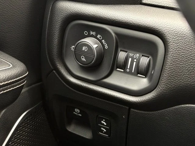 2023 RAM Ram 1500 Pickup Laramie - Photo 33