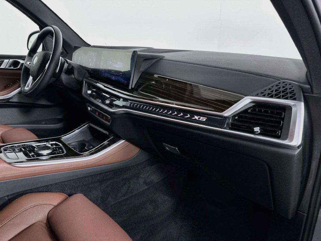 2026 BMW X5 40i - Photo 30