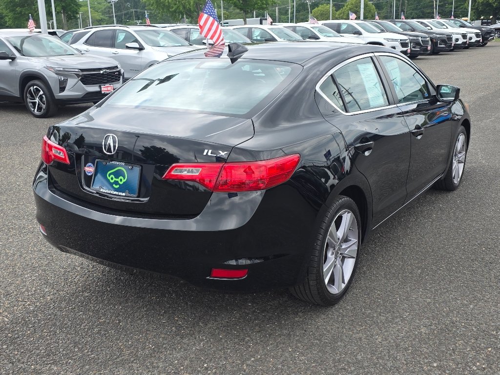Certified Used 2013 Black Acura 2.0L image 16