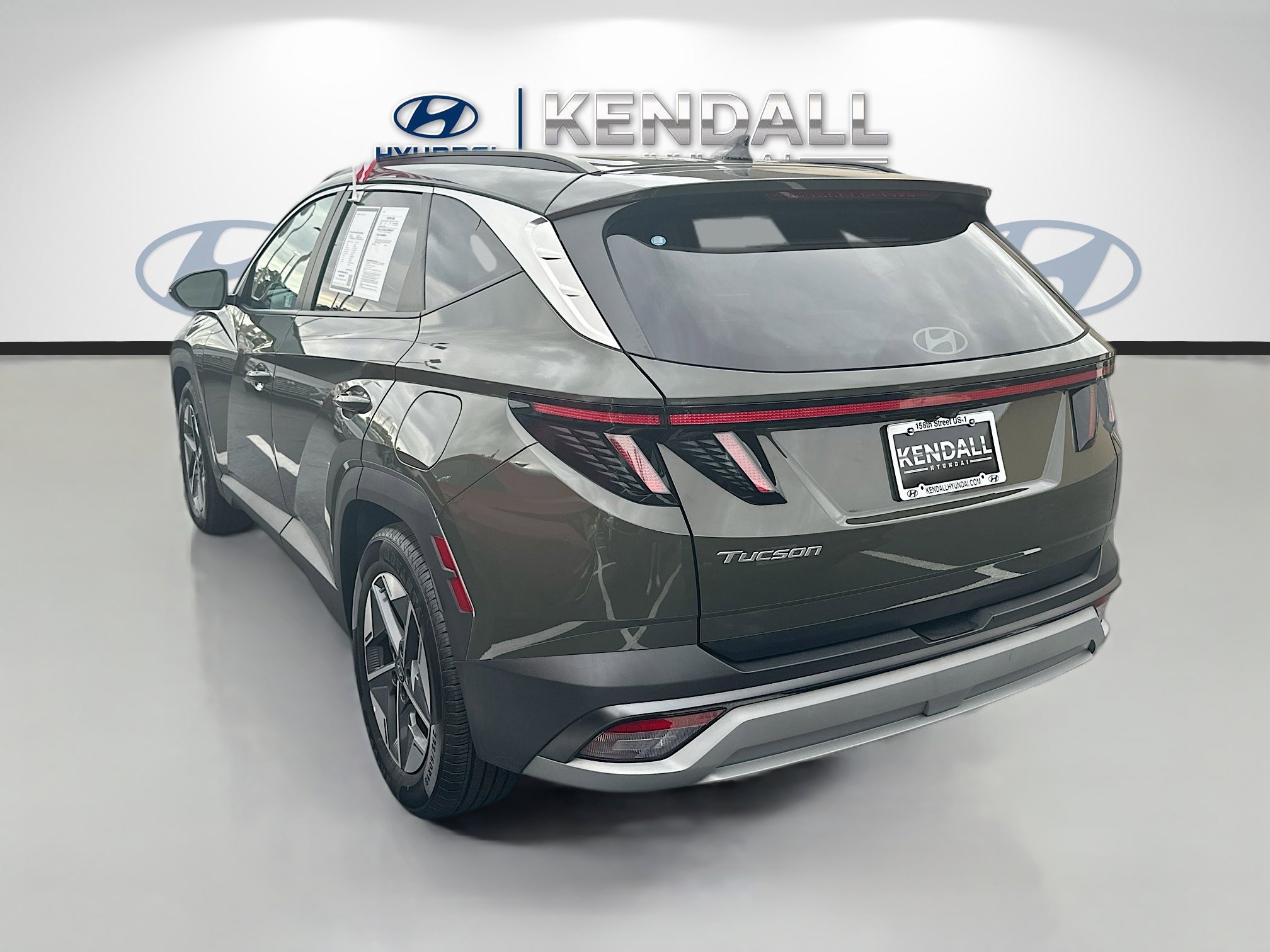 Used 2025 Rockwood Green Hyundai SEL Convenience image 4
