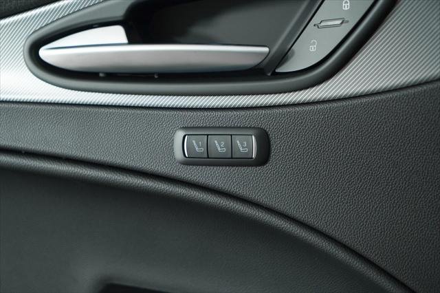 New 2025 Vesuvio Gray Metallic Exterior Paint Alfa Romeo  image 42