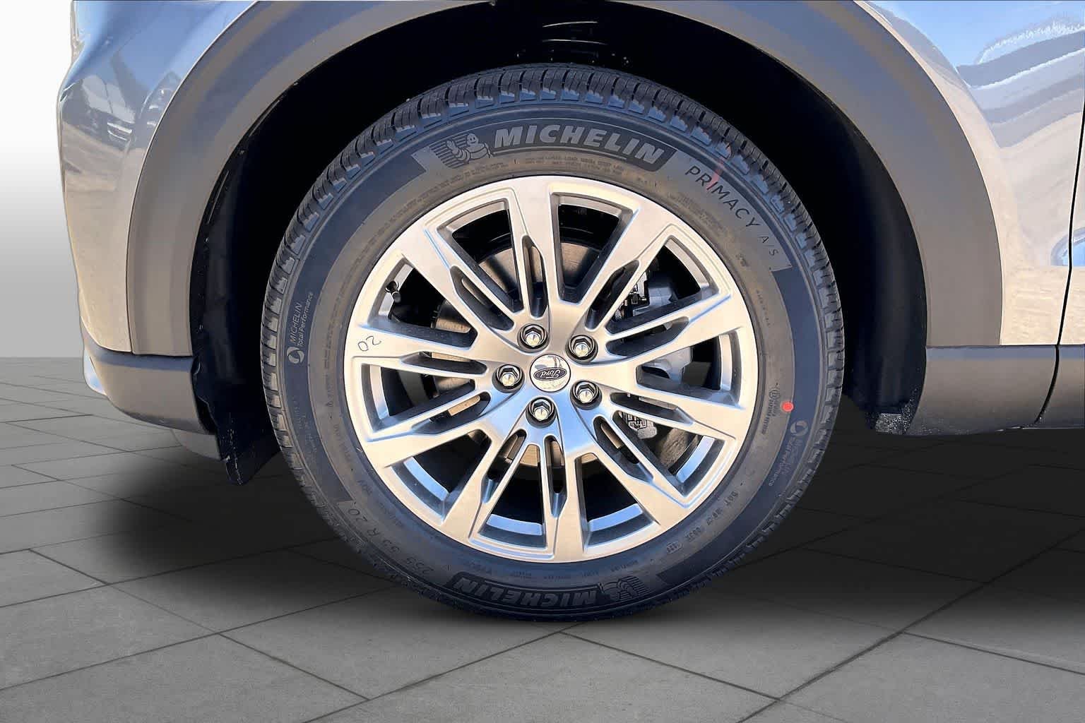 New 2026 Carbonized Gray Metallic Ford Platinum™ image 11