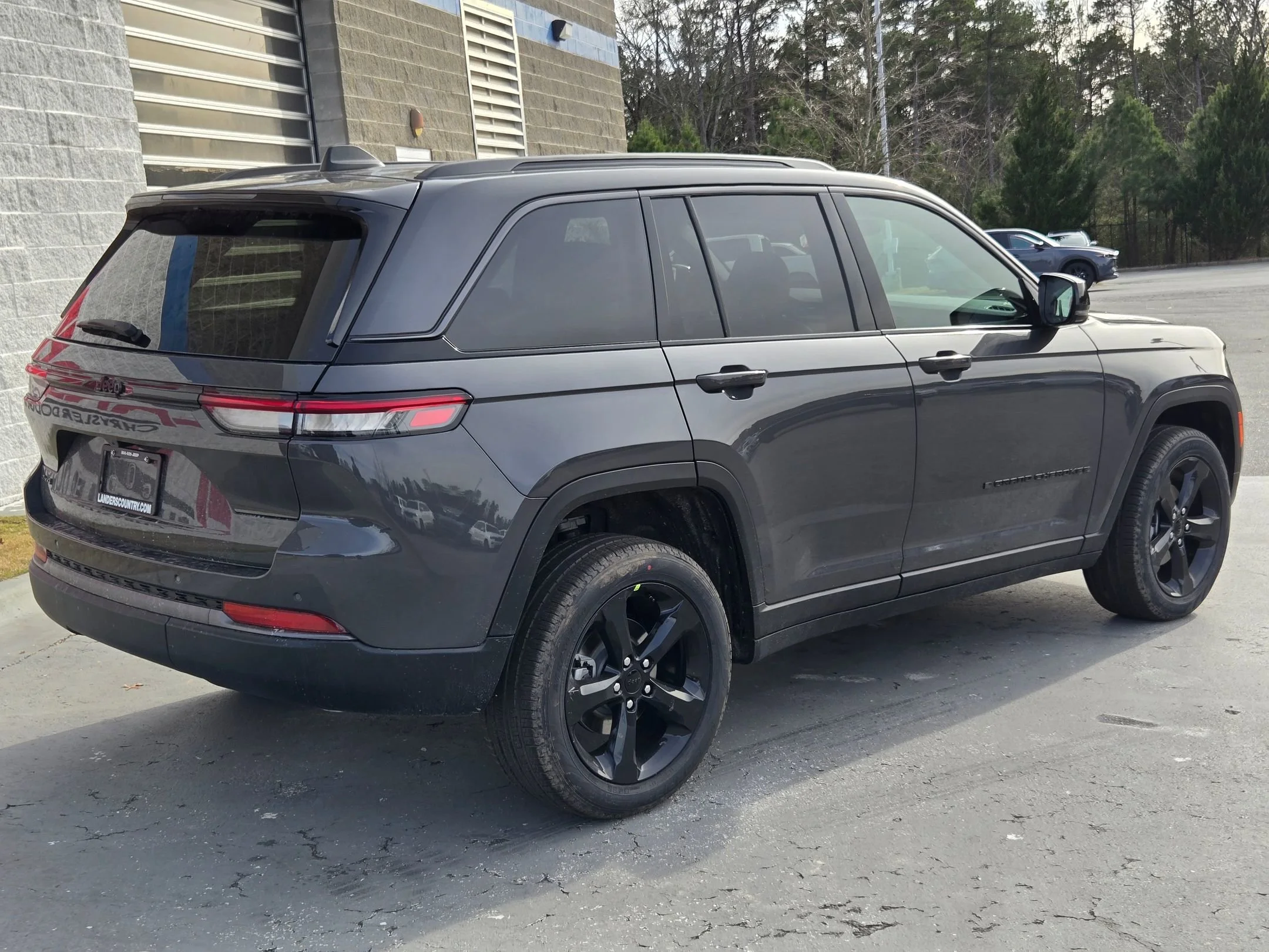 New 2026 Baltic Gray Metallic Clearcoat Jeep Limited image 7