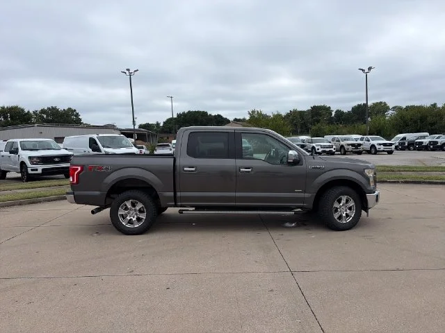 Used 2017 Gray Ford XLT image 6