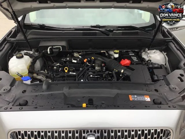 Used 2023 Gray Lincoln Standard image 20
