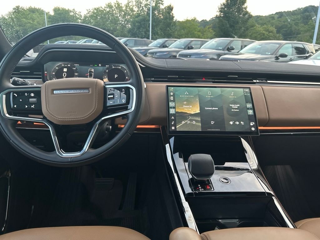 Certified Used 2025 Santorini Black Metallic Land Rover SE image 12