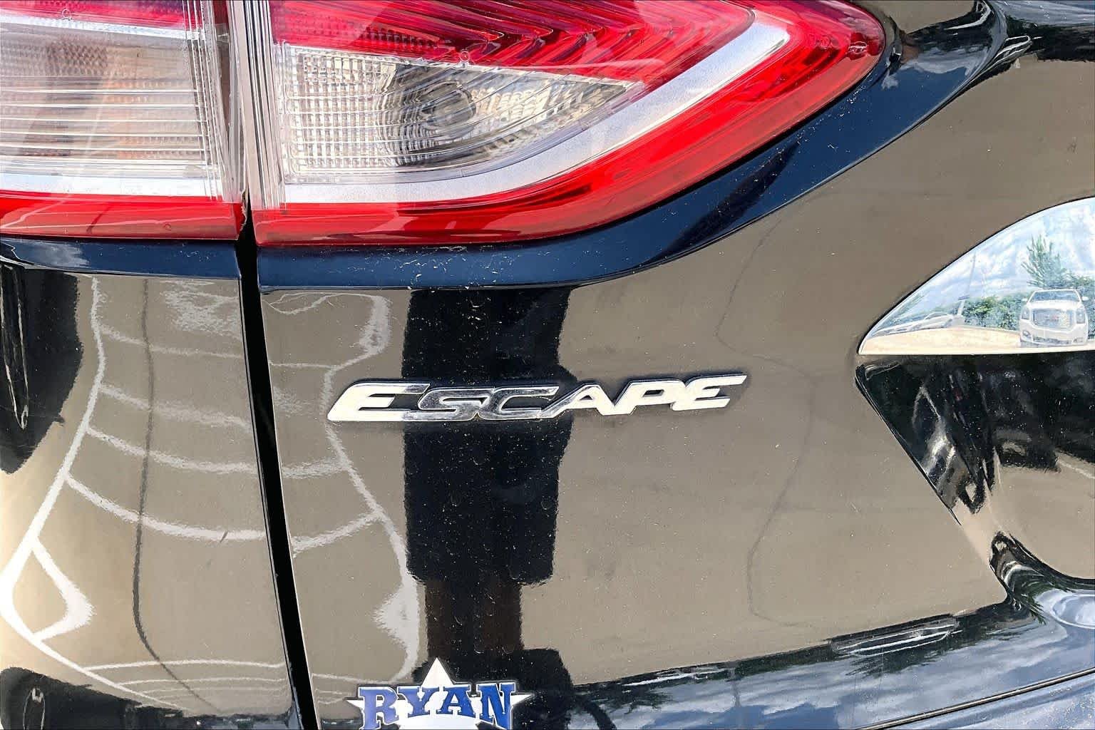 Used 2015 Tuxedo Black Ford Titanium image 30