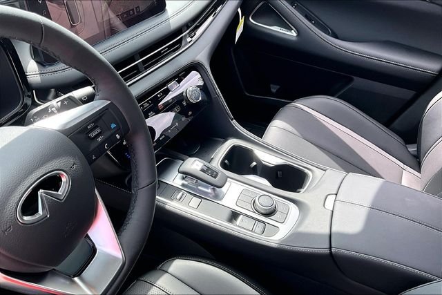 New 2027 DEEP EMERALD INFINITI SPORT image 15