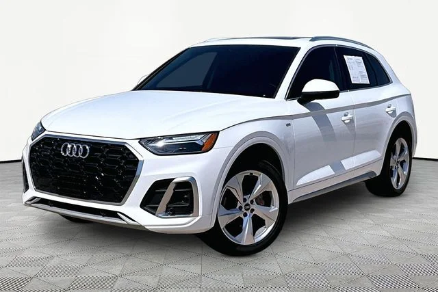 2023 Audi Q5 45 S line Premium Plus