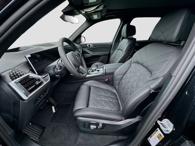 New 2026 Black BMW sDrive40i image 13