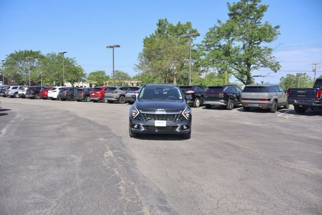 Used 2025 Gray Kia SX-Prestige image 9