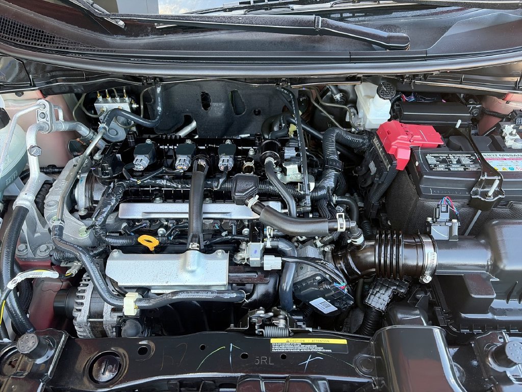 2025 Nissan Versa Sedan SV - Photo 31
