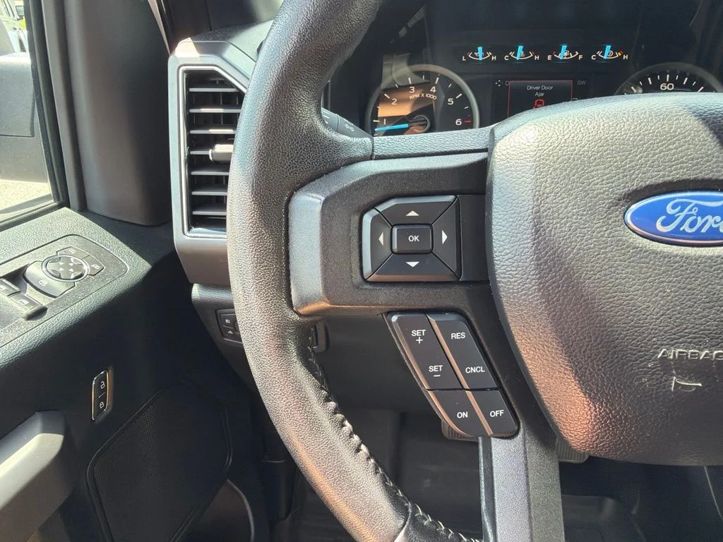 Used 2019 White Ford XLT image 49