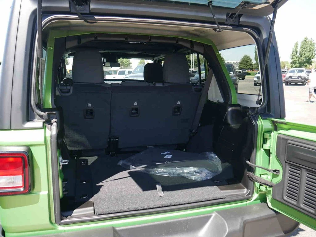 2025 Jeep Wrangler 4-Door Sport S - Photo 7