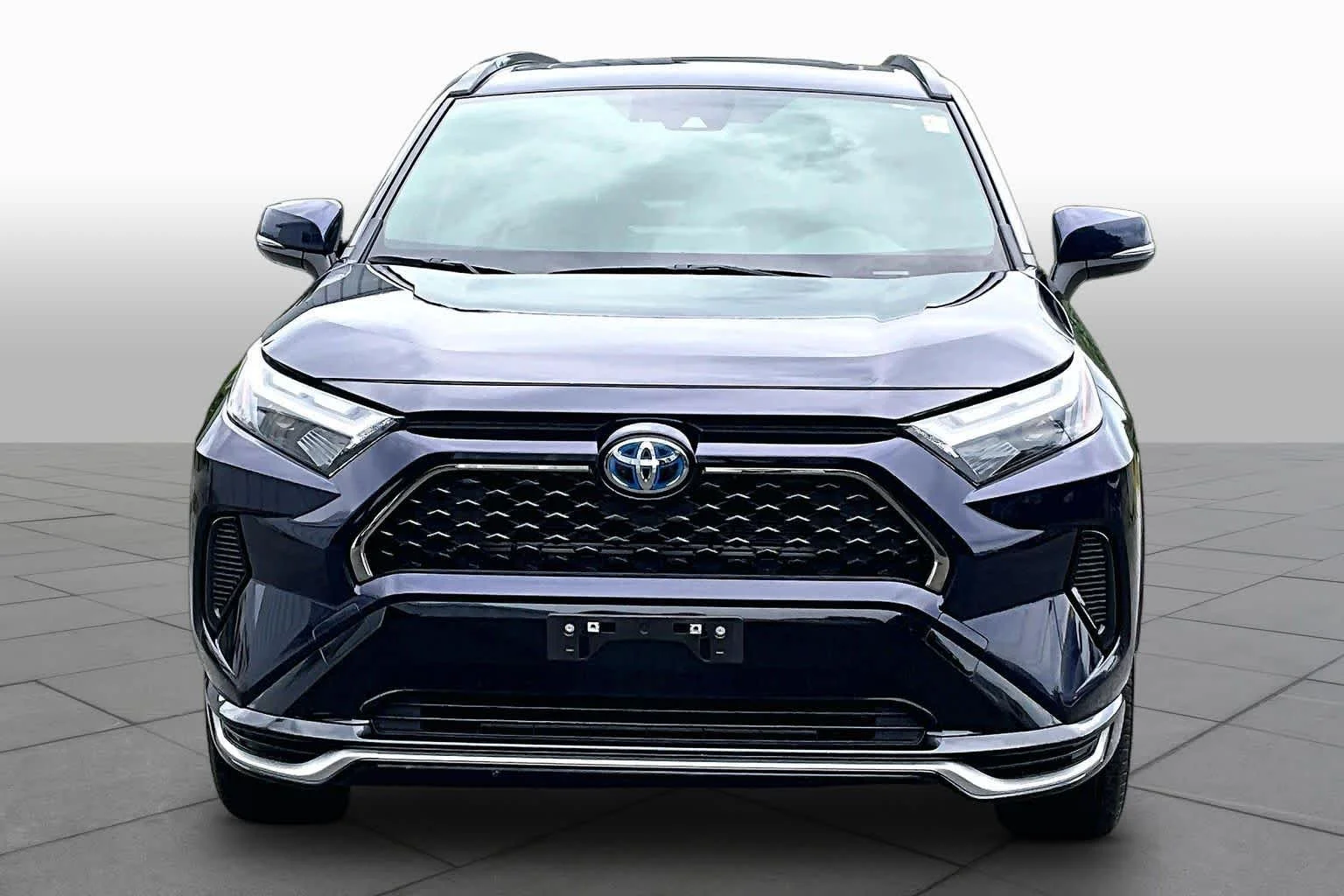 Certified Used 2024 Blueprint Toyota SE image 4