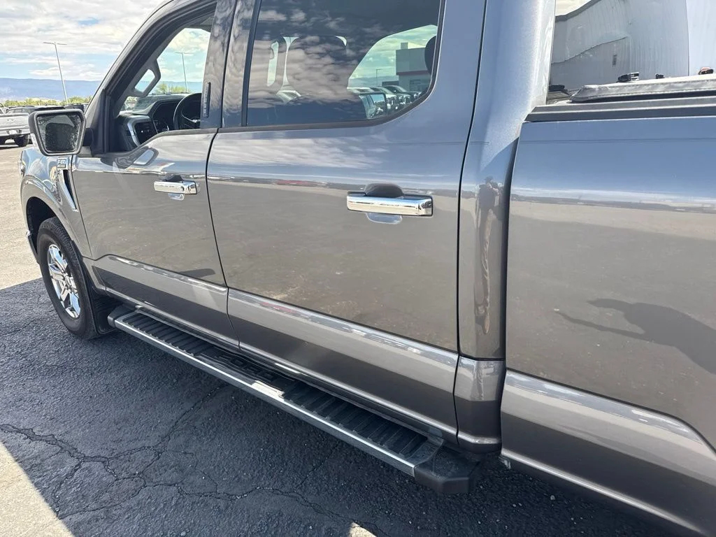 Used 2021 Gray Ford XLT image 16