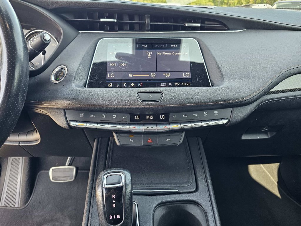Used 2019 Silver Cadillac Sport image 29