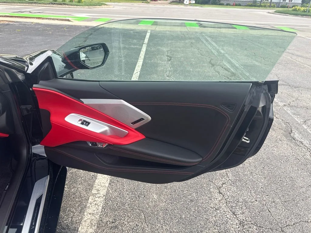 Used 2021 Black Chevrolet Stingray image 32