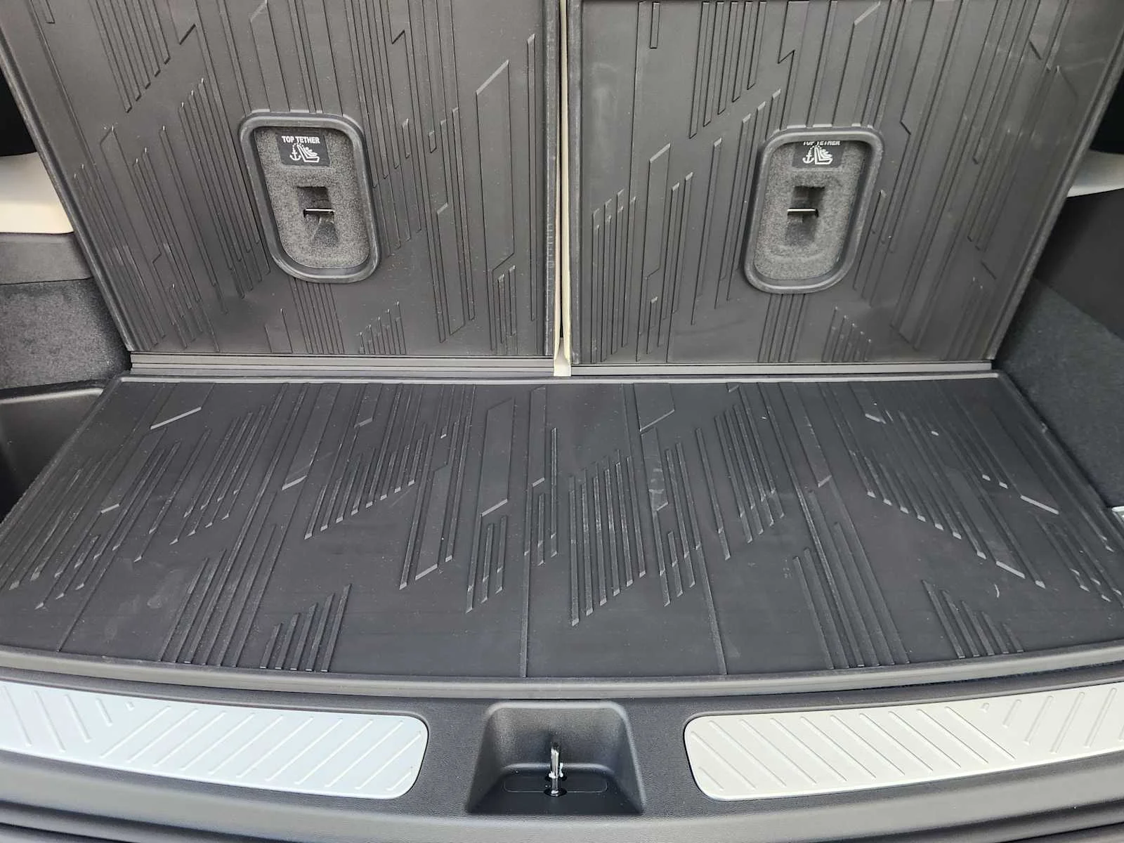 New 2027 Stellar Black Metallic Cadillac Luxury image 22