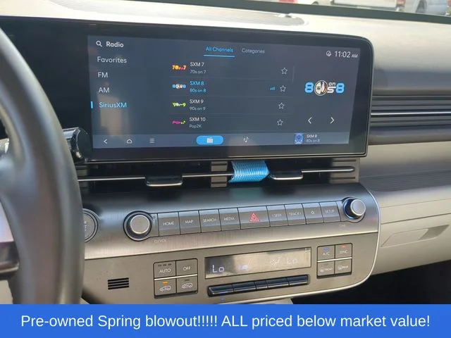 Used 2024 Orange Hyundai SEL image 29