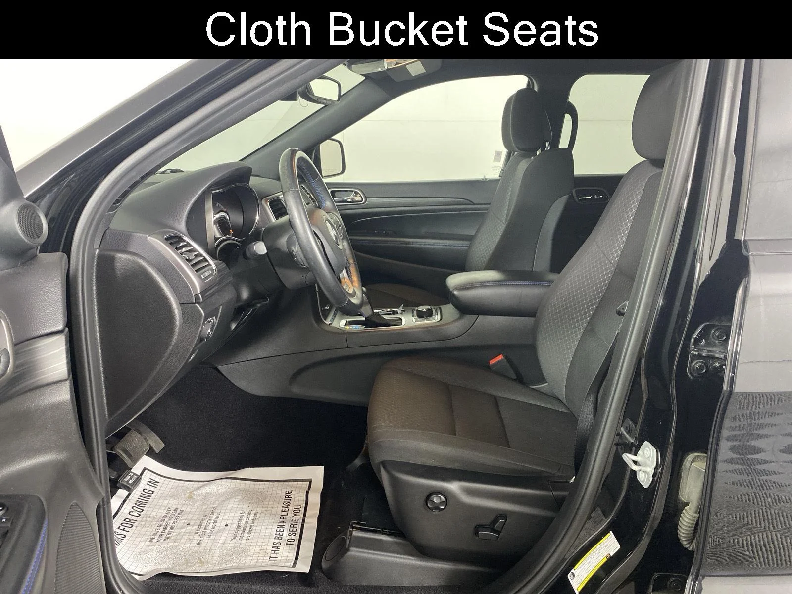 Used 2019 Diamond Black Crystal Pearlcoat Jeep Upland image 9