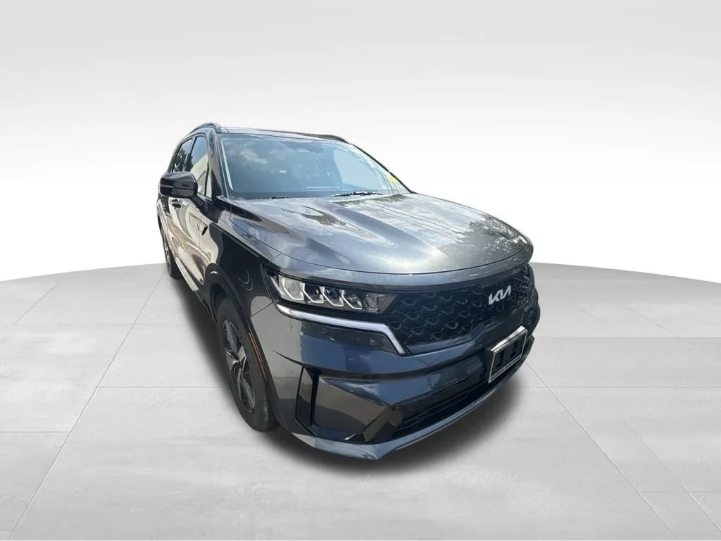 Used 2023 Gray Kia S image 8