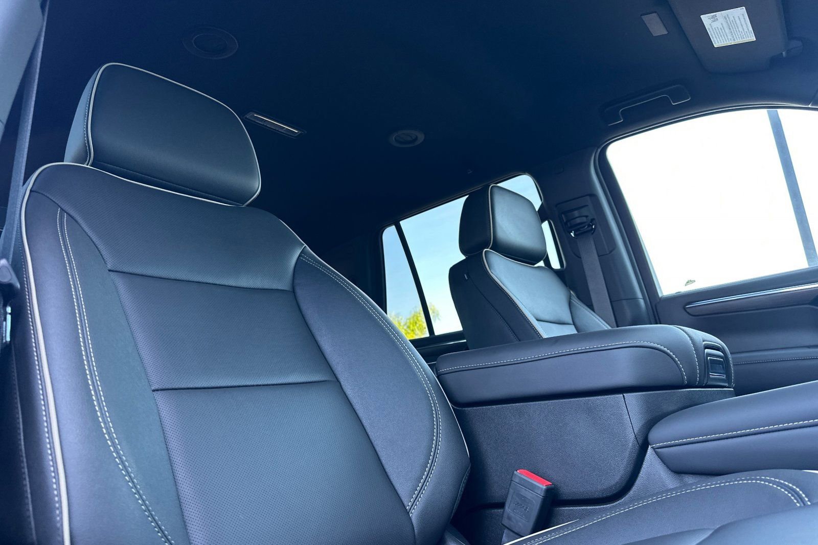 2026 Chevrolet Tahoe Premier - Photo 18