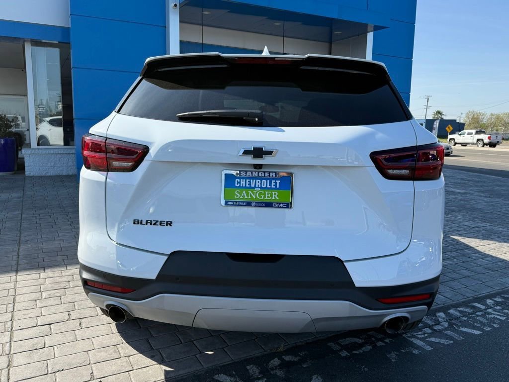 2025 Chevrolet Blazer 2LT - Photo 9