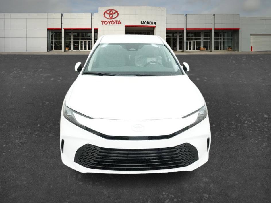 New 2026 Ice Cap Toyota LE image 22