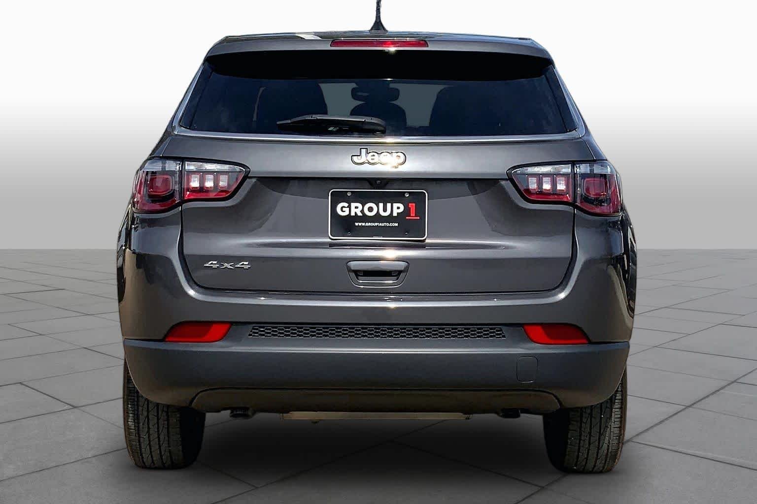Used 2024 Baltic Gray Metallic Clearcoat Jeep Sport image 5