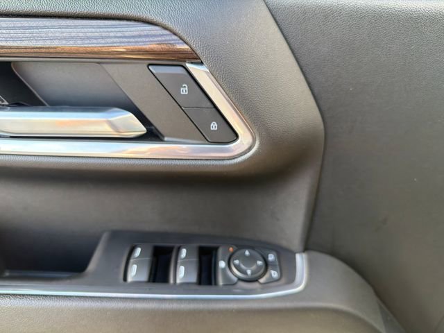 Used 2023 Summit White Chevrolet RST image 17