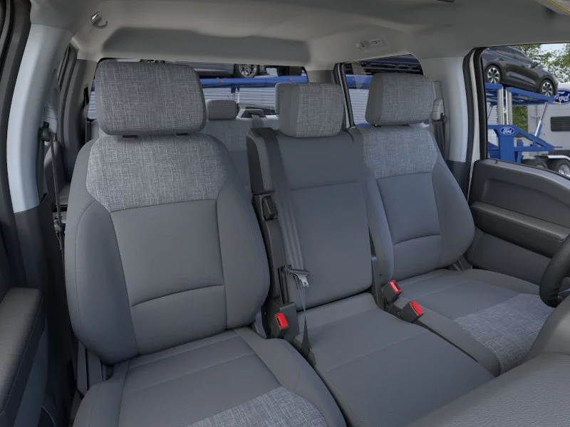 New 2026 Oxford White Ford XLT image 10