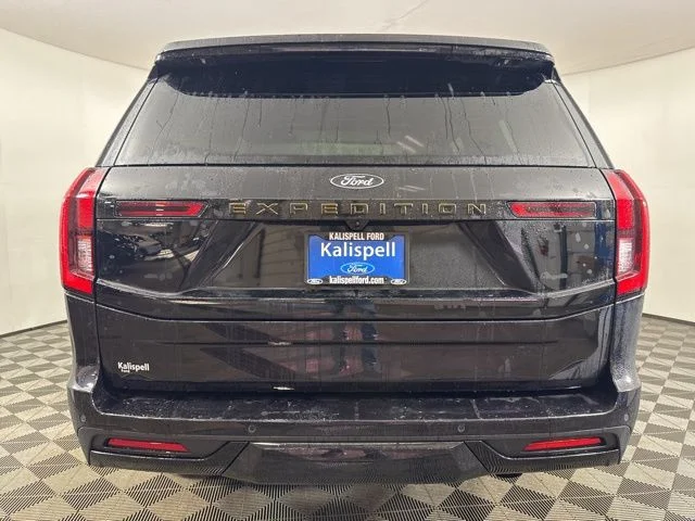 New 2025 Agate Black Metallic Ford Tremor image 24
