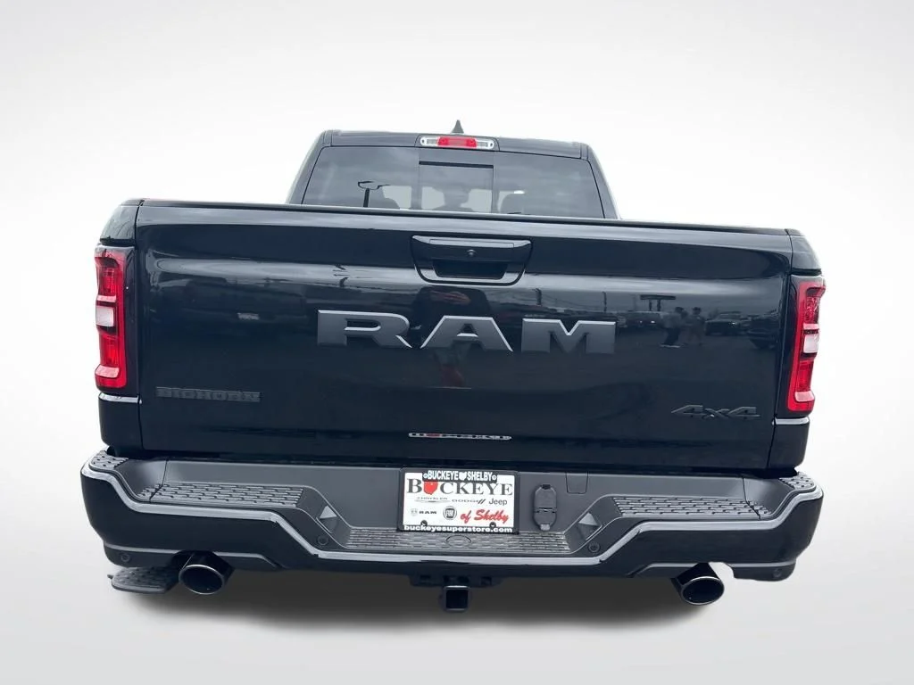 New 2026 Diamond Black Crystal Pearl-Coat Exterior Paint RAM BIG HORN image 4