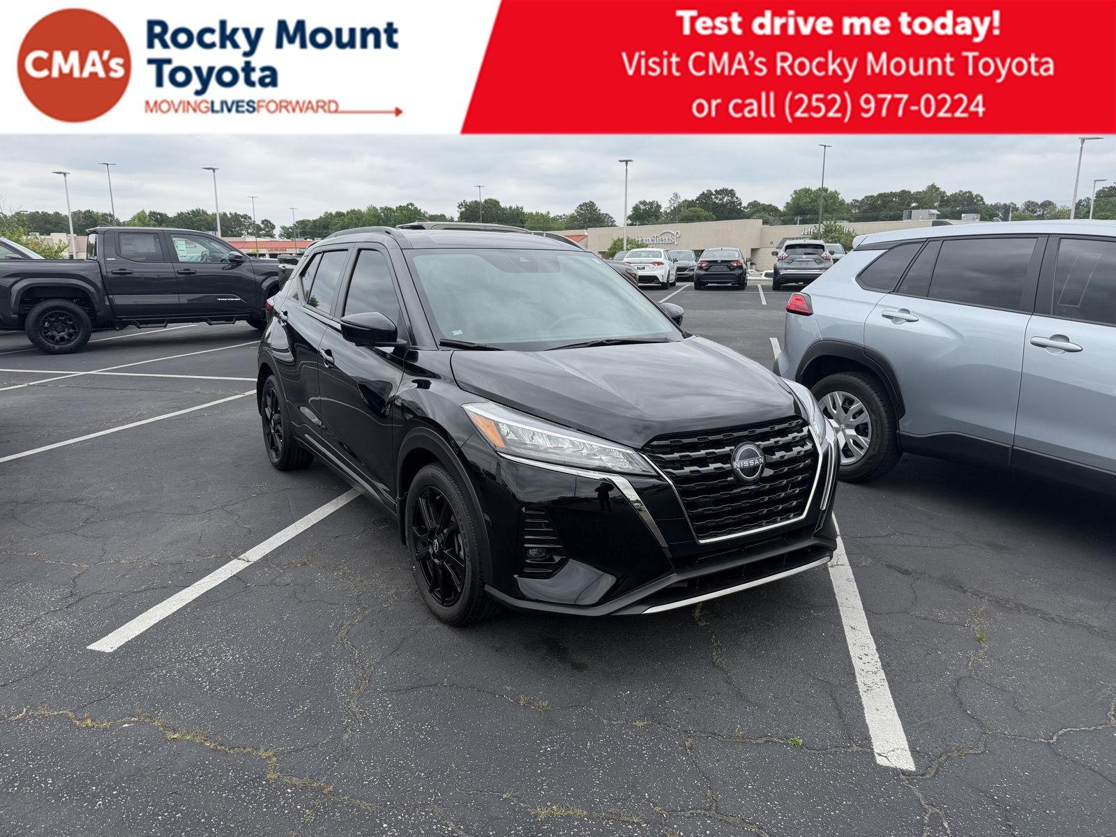 Used 2024 Super Black Nissan SR image 1