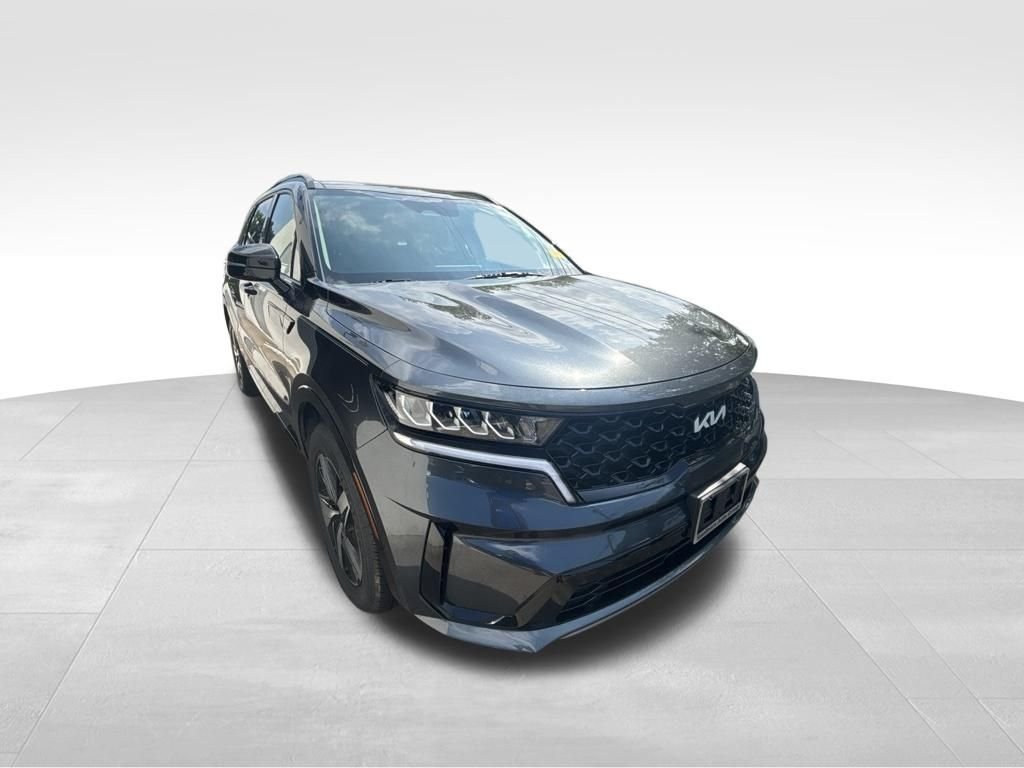 Used 2023 Gray Kia S image 8