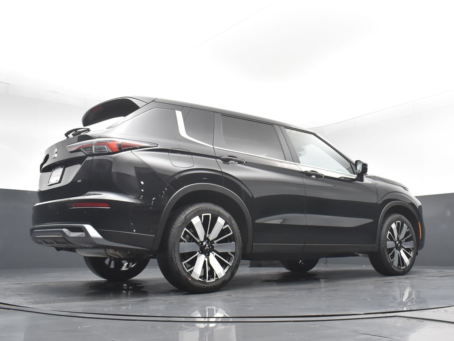 New 2026 Black Diamond Mitsubishi SE 1.5T 2WD image 23