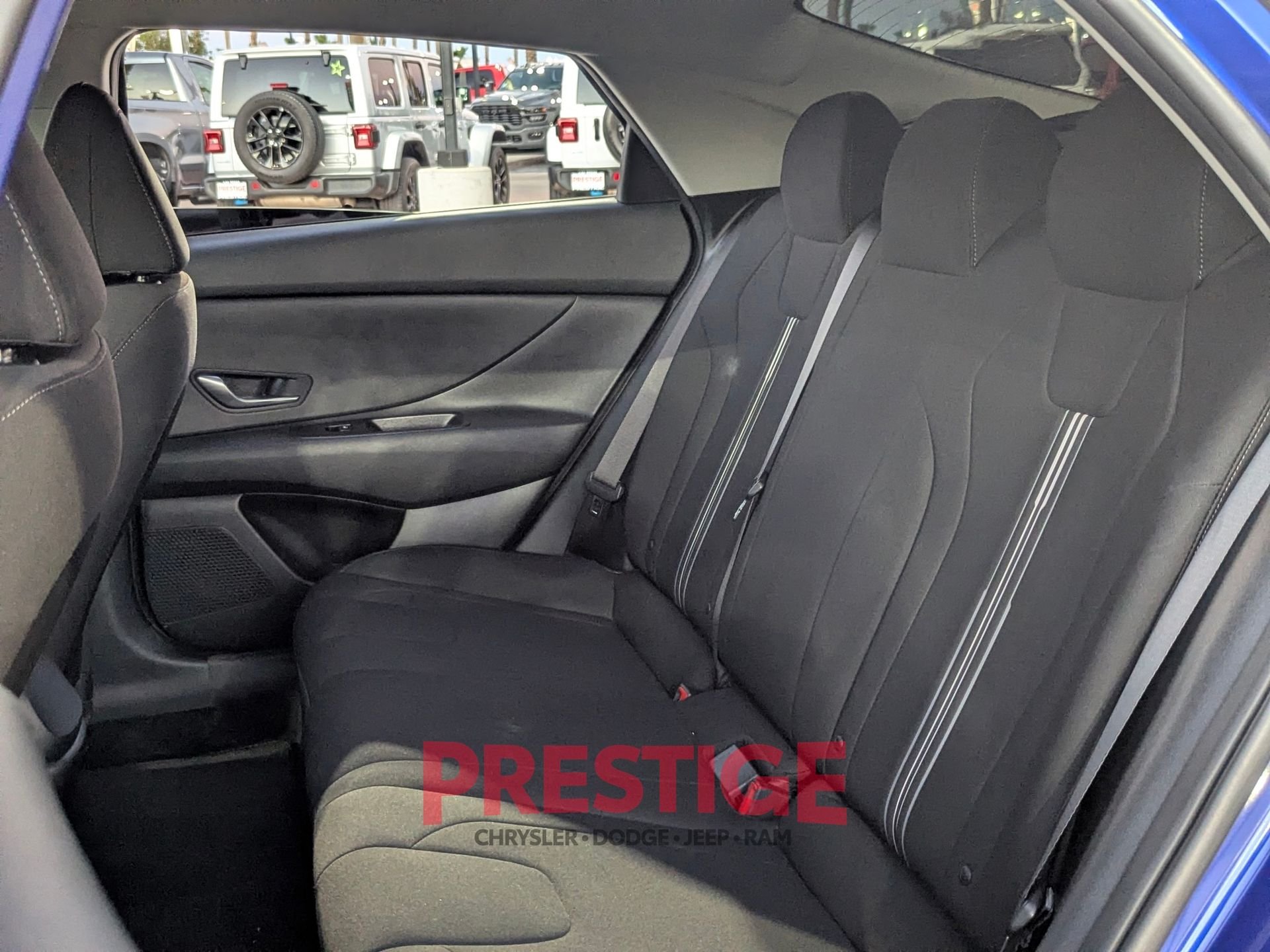 Used 2023 Blue Hyundai SEL image 26