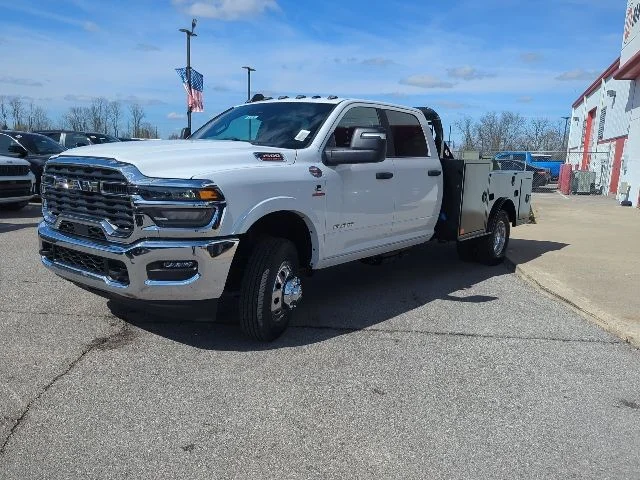 New 2026 Bright White Clear-Coat Exterior Paint RAM Tradesman image 4
