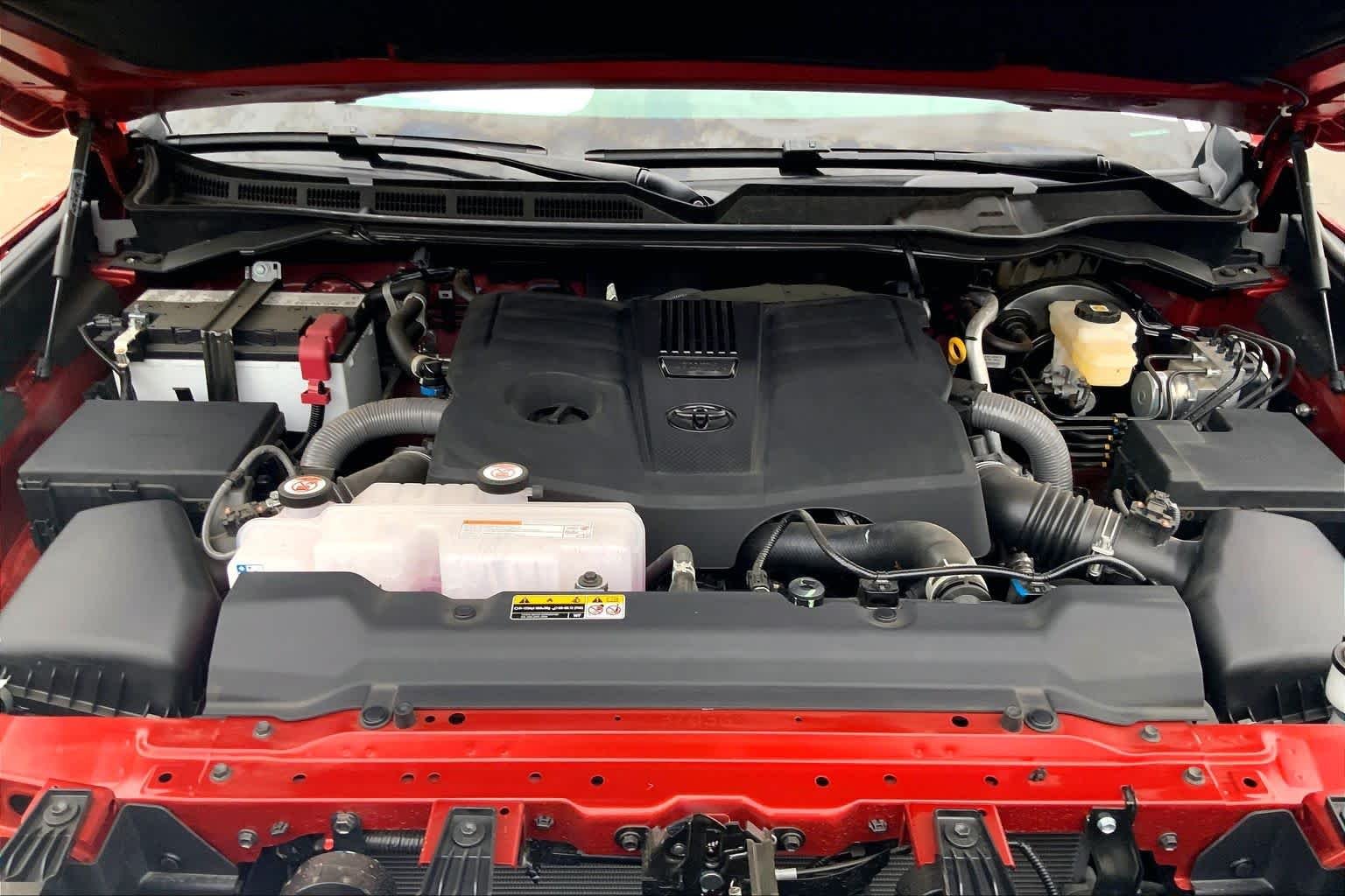 New 2026 Supersonic Red Toyota Platinum image 16