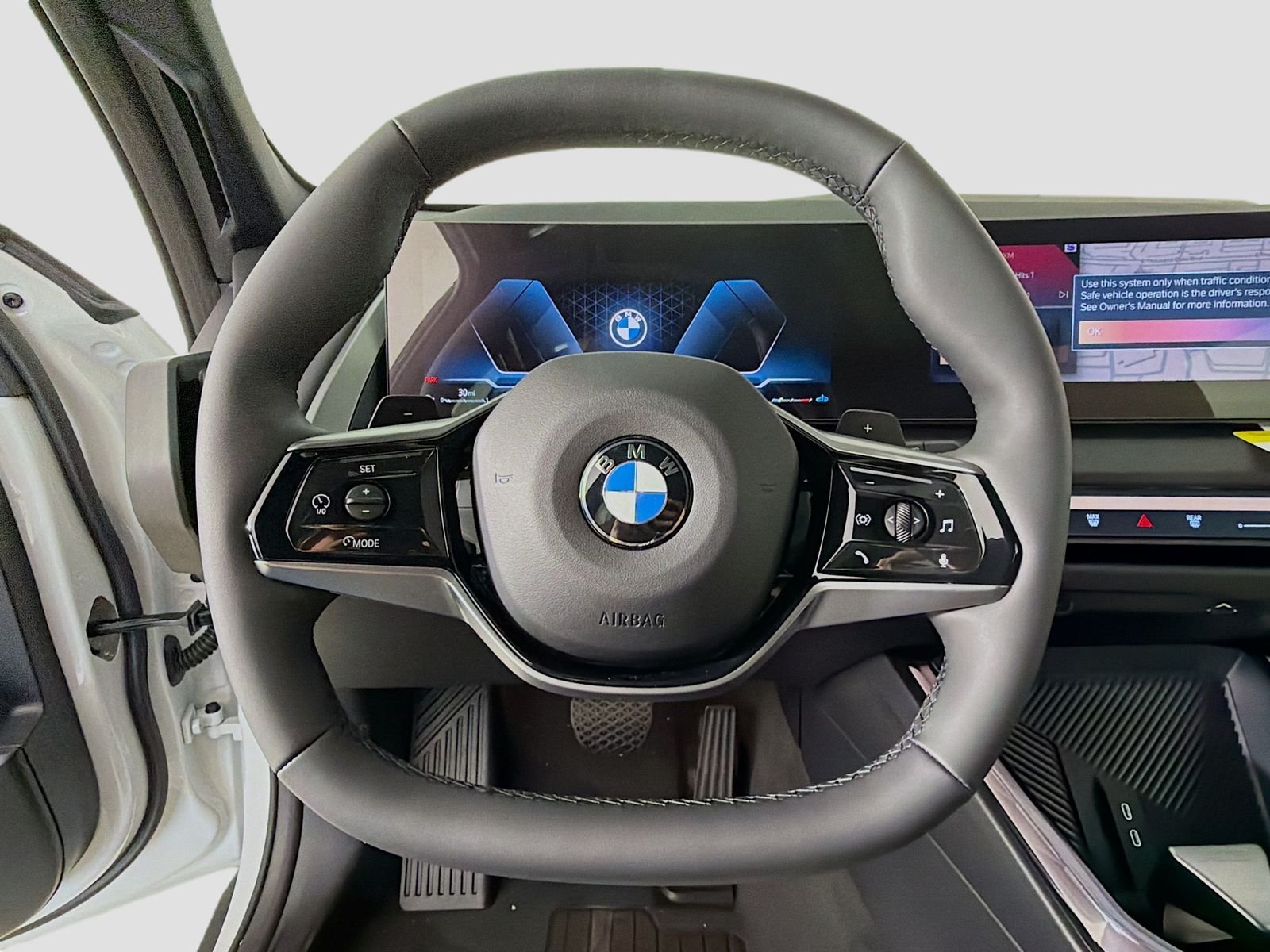 New 2026 Mineral White Metallic BMW 30 xDrive image 10