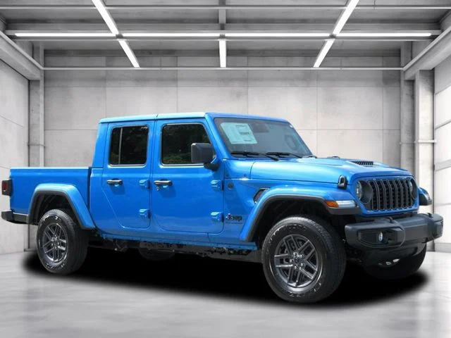 2026 Jeep Gladiator Sport S Auto's photo