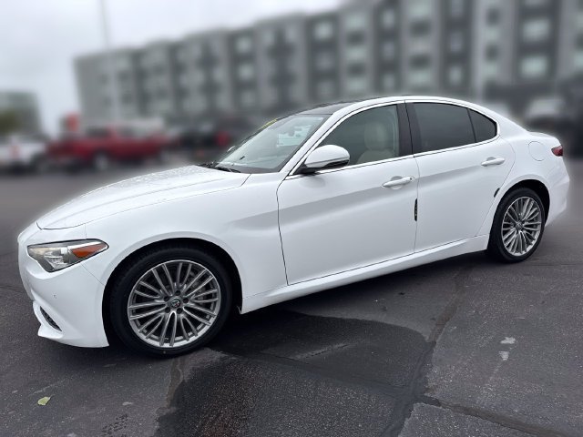 2017 Alfa Romeo Giulia Ti