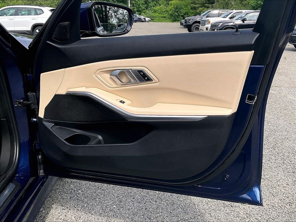 Used 2019 Blue BMW 330i xDrive image 12