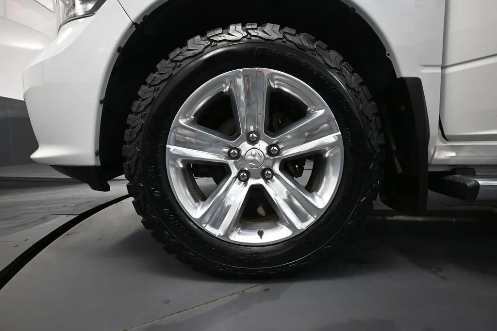 Used 2018 White Ram Sport image 13
