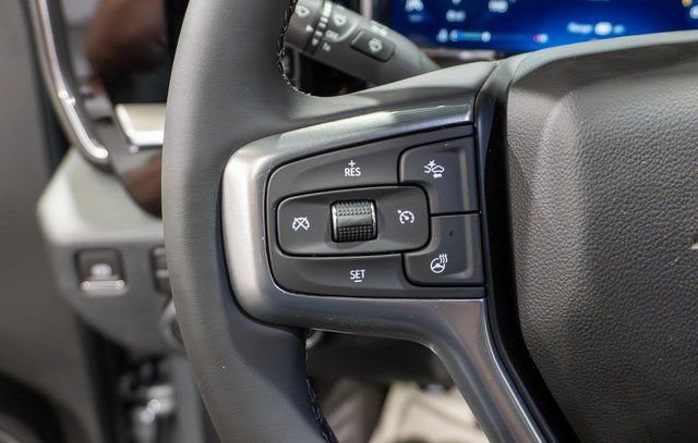 New 2026 Sterling Gray Metallic Chevrolet LT (2FL) image 17